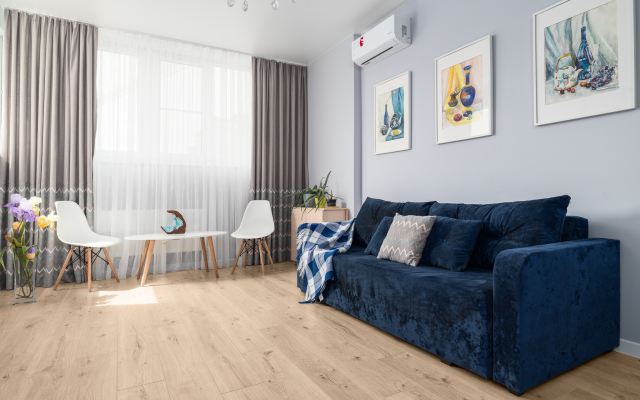 Apartamenty Uluchshennye Tut Zhivut Park i Stadion