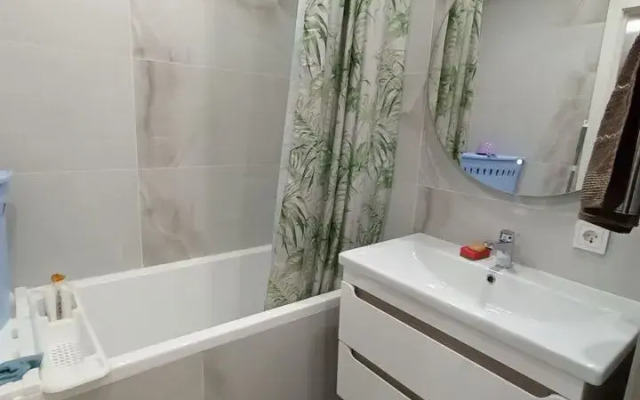 Na Prospekte Ibragimova 32a Flat