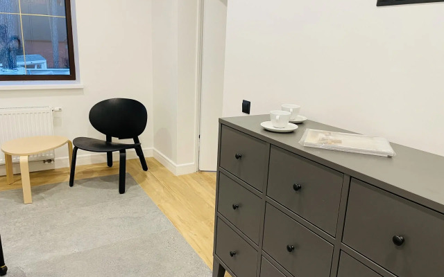 Апартаменты Apartburo Делюкс  в бельэтаже у моря