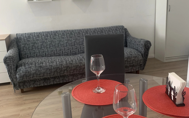 Uyutnaya Studiya V Vatutinkakh Flat