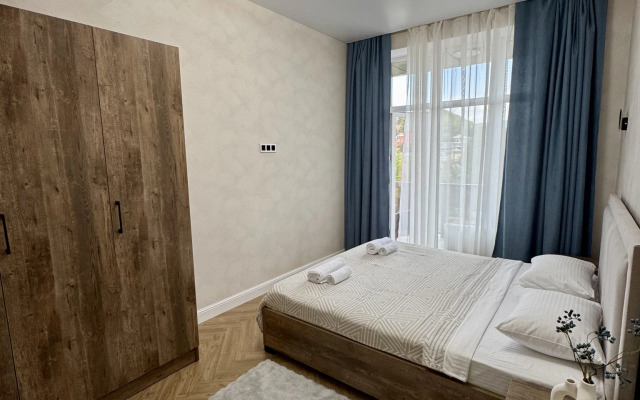 Частный дом Family House №2