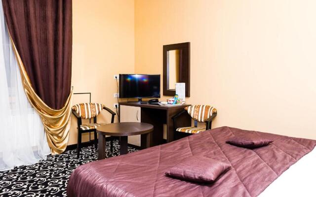 Lajt Hotel