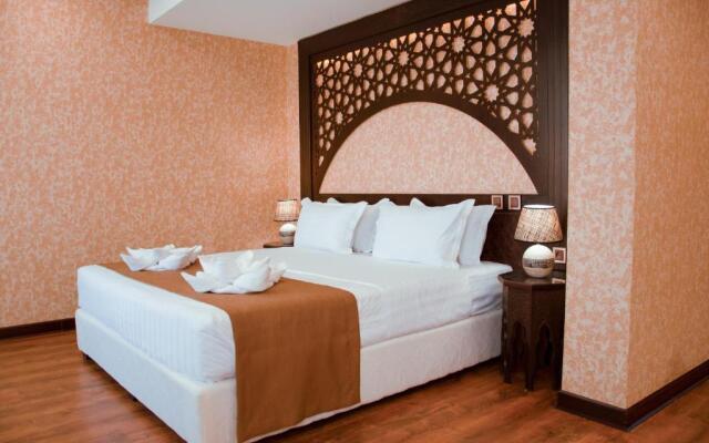 Orient Star Varahsha Hotel