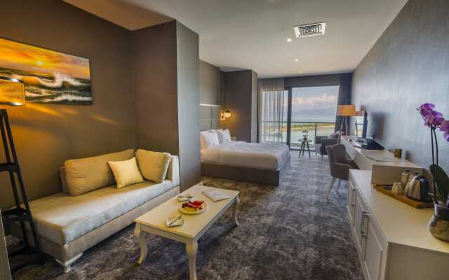Royal Comfort Hotel