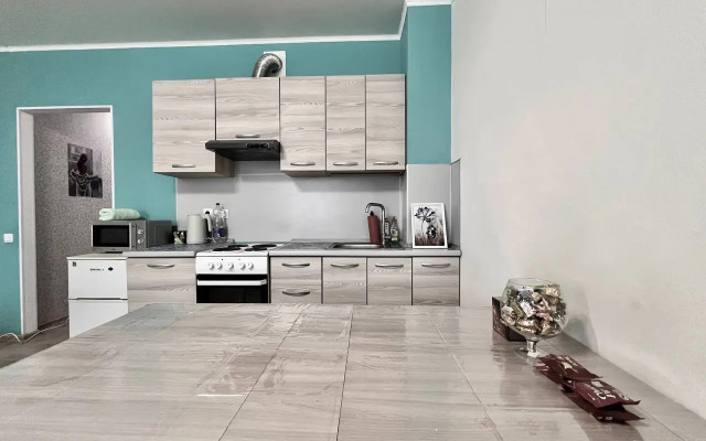 Uyutnaya, Teplaya, Chistaya Studiya Flat
