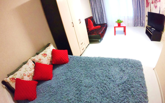 Апартаменты на Тихорецком Бульваре 2/2