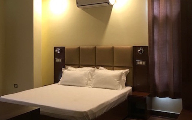 Karan Gupta Apart-hotel