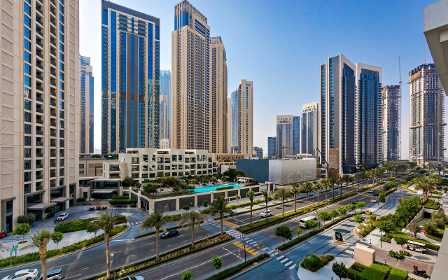 Uyutnye 1Br Apartamenty v Creek Harbour Apartments