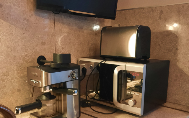 Меблированные комнаты на Пяти углах