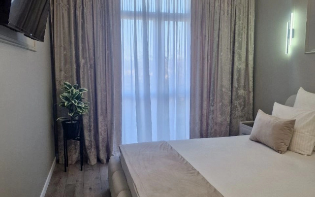 Flatirini On Zurab Magkaev Street