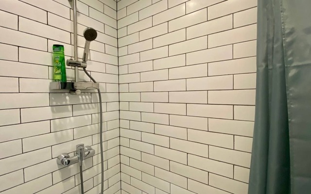 Мебелированная комната на Садовнической (1)