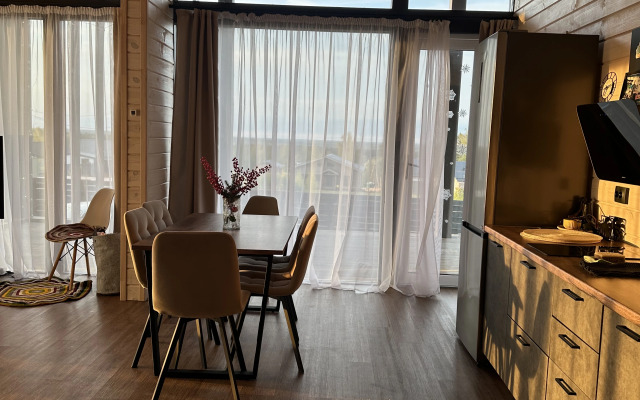 Частный дом Igora Family House