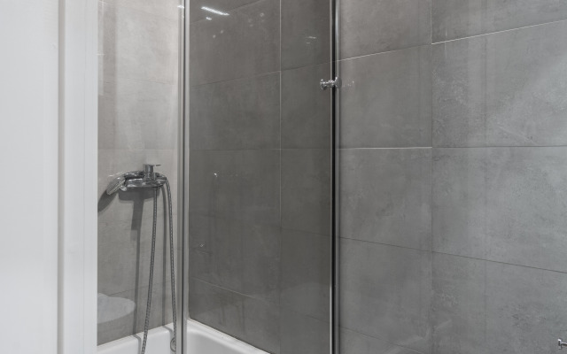 Квартира четырехкомнатная на Почтамтском