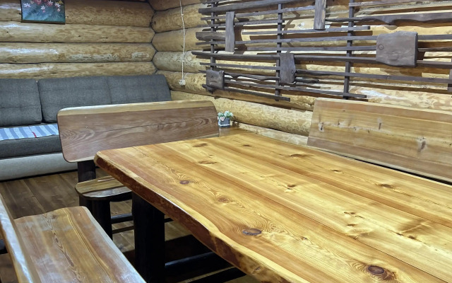 Serebryanye Ruchyi Guest House