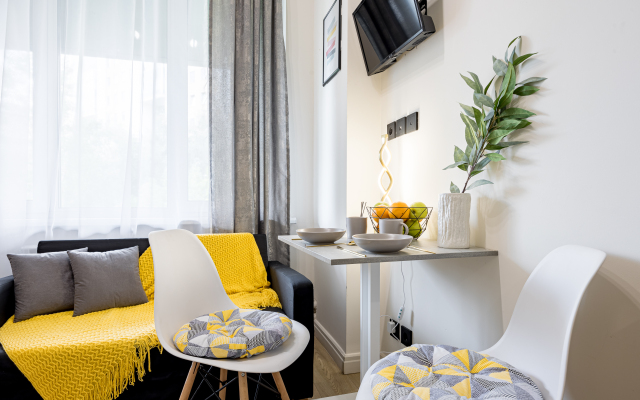 Апартаменты Hollywood (Голливуд) рядом с Зюзино