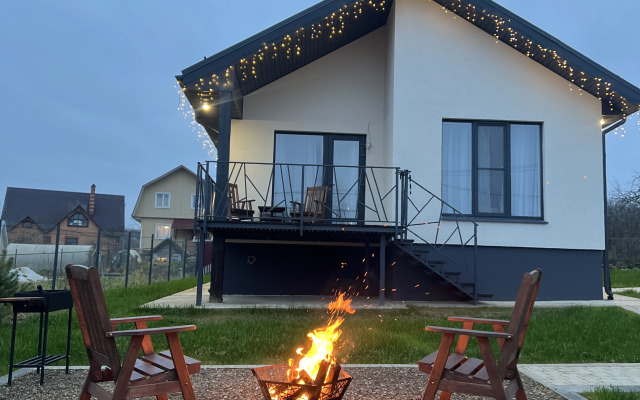 Частный дом в деревне Семибратское