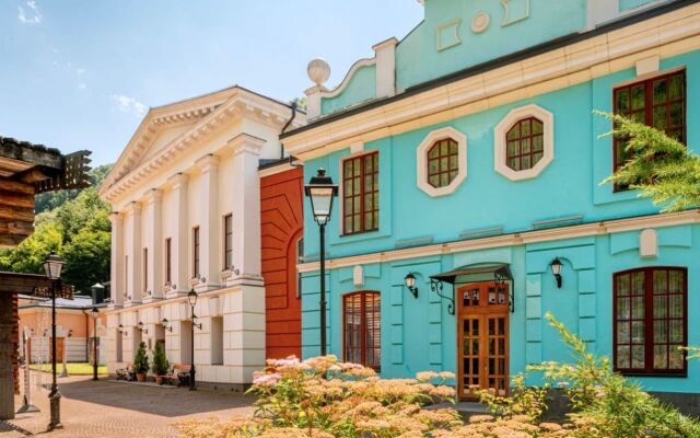 Russkie Sezonyi Nevsky Boutique-hotel