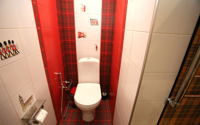 Dvukhurovnevye Nevsky 5 Apartment