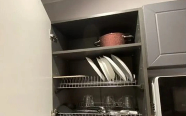 Dvukhmestnaya Studiya S Kukhney Vozle Metro Flat