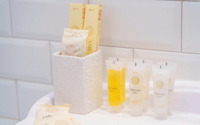 Dizaynerskie Matisse Apart s vydelennoy zonoy spalni Apartments