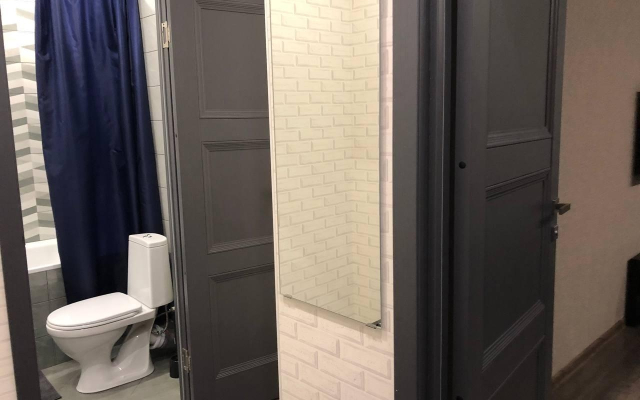 Lyuks U Stantsii Perlovskaya Flat