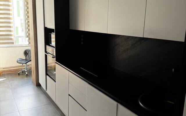 S Panoramnym Vidom Vozle Verkhnego Ozera Flat