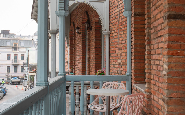 Отель Tekla Palace Block B by UrbanHotels