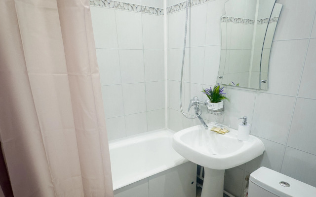Na Vokzalnoy Ulitse 1 Flat