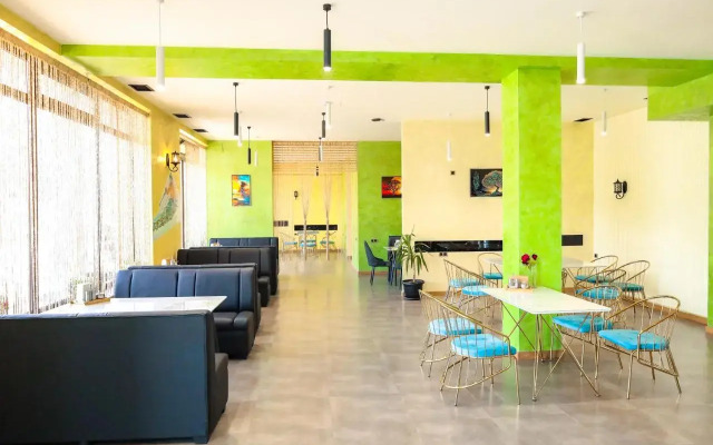 Kareno Hotel