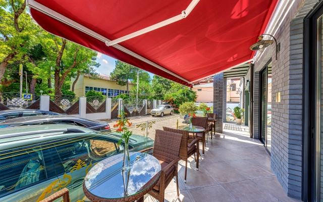 Отель Лермонт