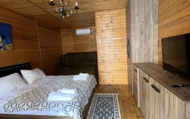 Ekokhaus Chegem Guest House