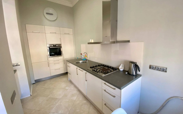 Апартаменты для 6 человек у набережной канала Грибоедова