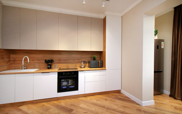 Modern Spacious And Elegant Apt Apartments