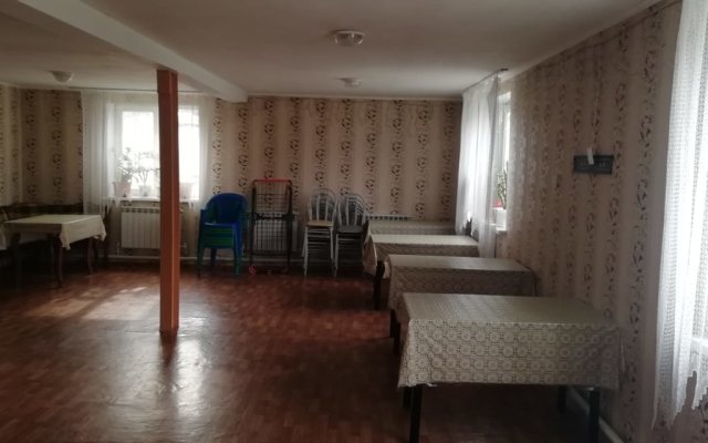 Nadezhda Living Quarters
