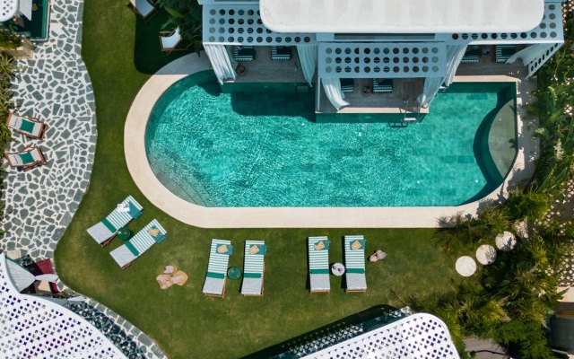 The Xon Hotel Çeşme Hotel