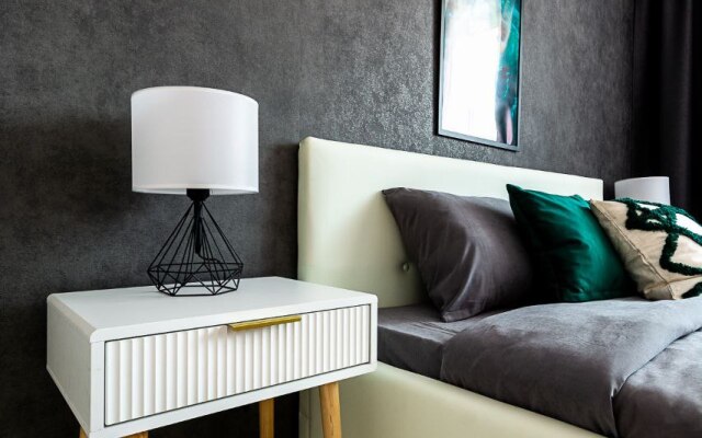 Izumrudnoye Naslazhdenie Ryadom S Parkom Flat