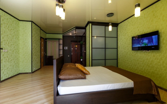 Квартира от компании Хоум Отель на Революционной 4