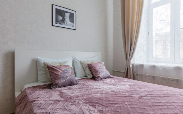 Квартира Светлая квартира на Невском