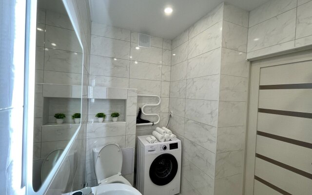 Mars Hotel Vlasikhinskaya 65A korpus 4/8 etazh Apartments