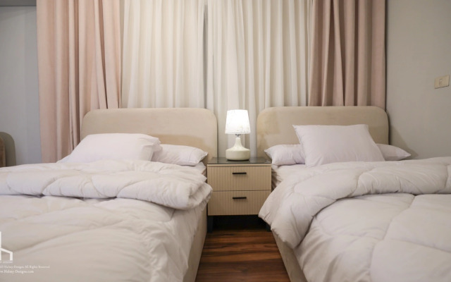 Хостел Luxury Apartment with Pool