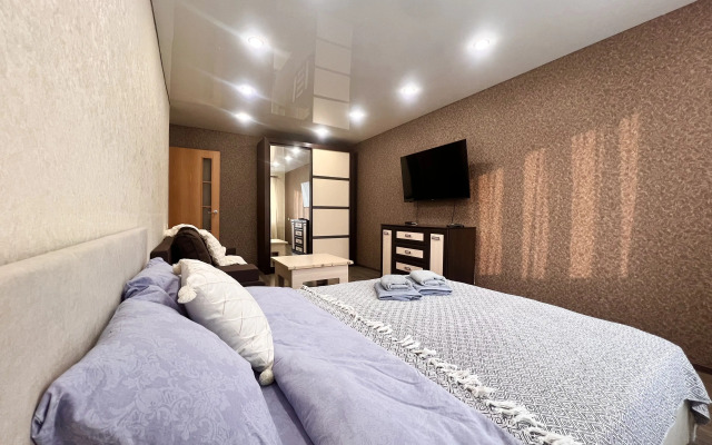 Апартаменты 51 Возле ТЦ Мурманск Молл Мурманска Тепло Севера на Зеленой, 78