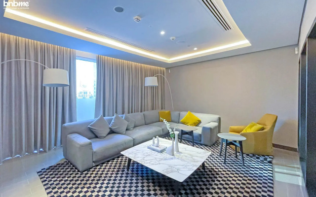 Bnbme, Opera Grand 2 BDR Apartments