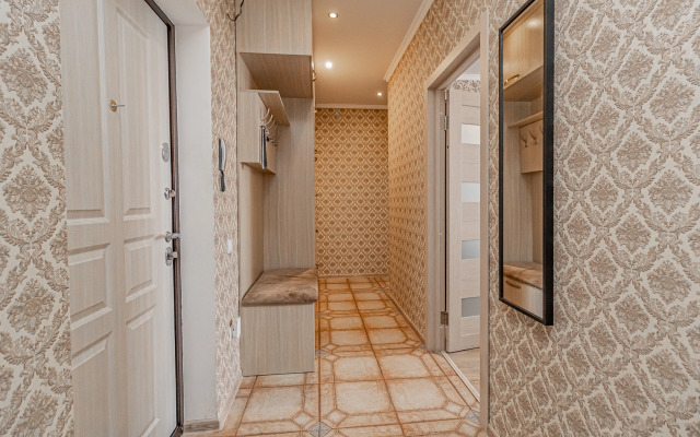 Квартира Большая Двухкомнатная на Селезнева