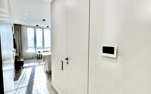 Skyroom Apartments