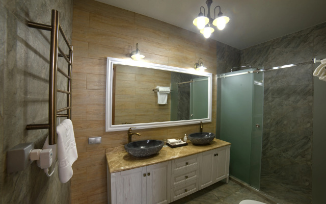 Kedrovyij Dom Boutique-hotel