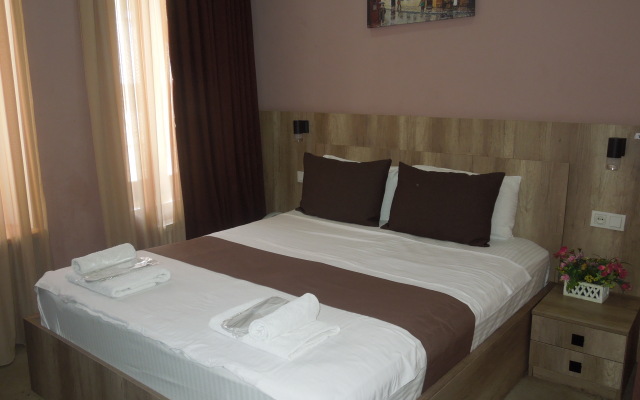Epic Meidan Hotel