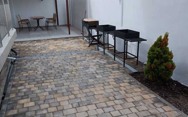 Avrora Guest house