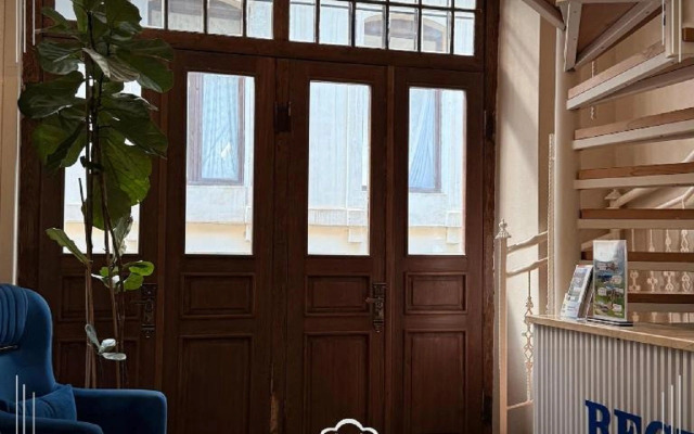 Perla De Mar Inn Hotel