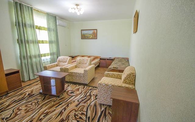 Aerosvit Guest House