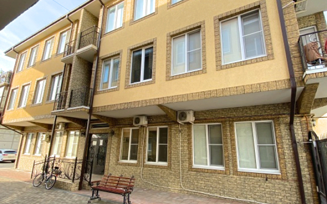 Na Subtropicheskoy Apartments